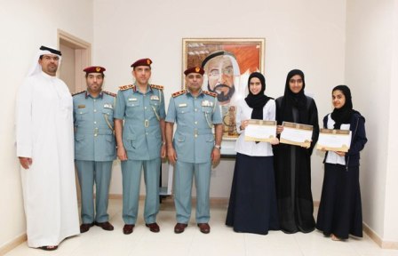 Civil Defense Honors Students for Innovating Inflammable Foam